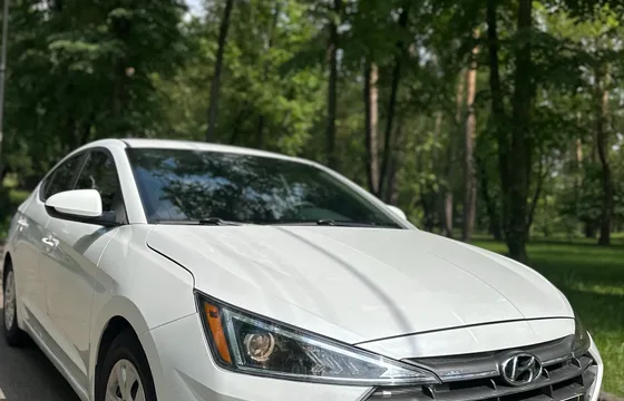 Hyundai Elantra 2018